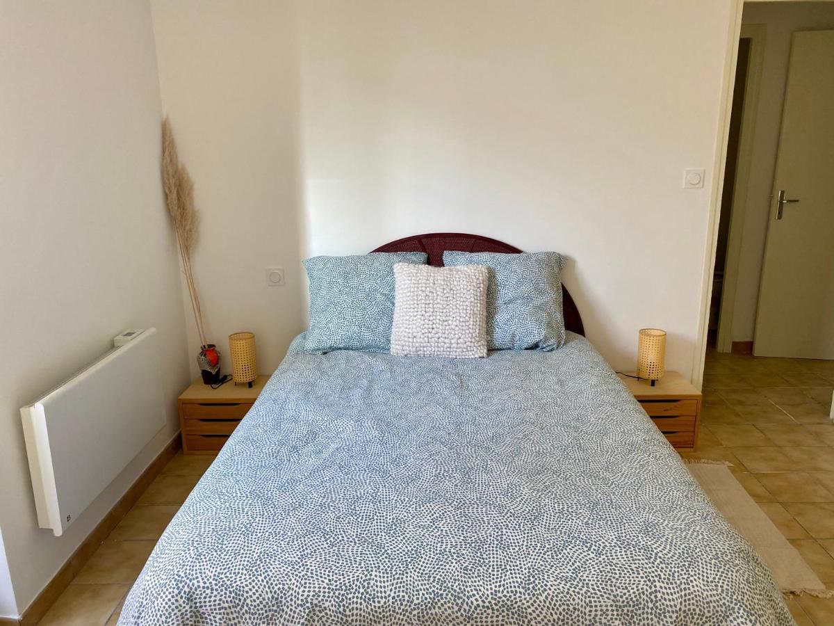 Confortable T2 Avec Jardin Amenage Лезиньян-Корбьер Экстерьер фото